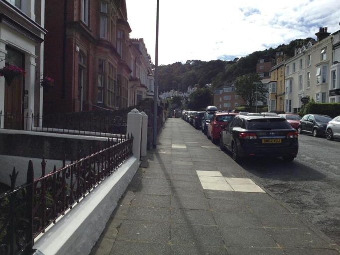 Others 3, Garden flat 1, Conwy