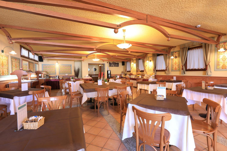 Food & Drinks, Palace Ponte di Legno, Brescia
