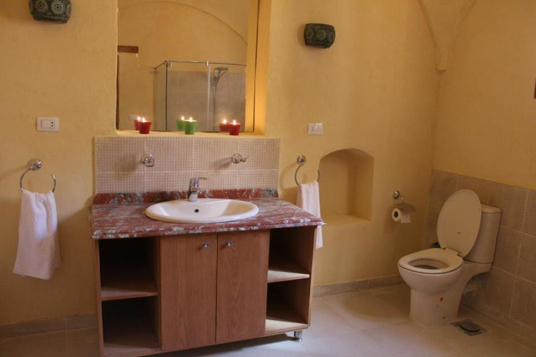 Bathroom 4, Kom El Dikka Agri Lodge, Yusuf as-Sidiq