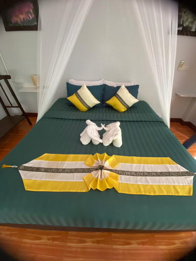 Bedroom 3, Khao Sok River & Jungle Bungalow, Phanom