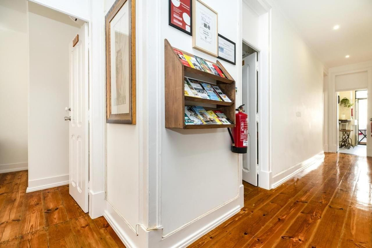 Others 5, Rustic M2 R1 - Amazing Double Room with Shared Bathroom, Lisbon
