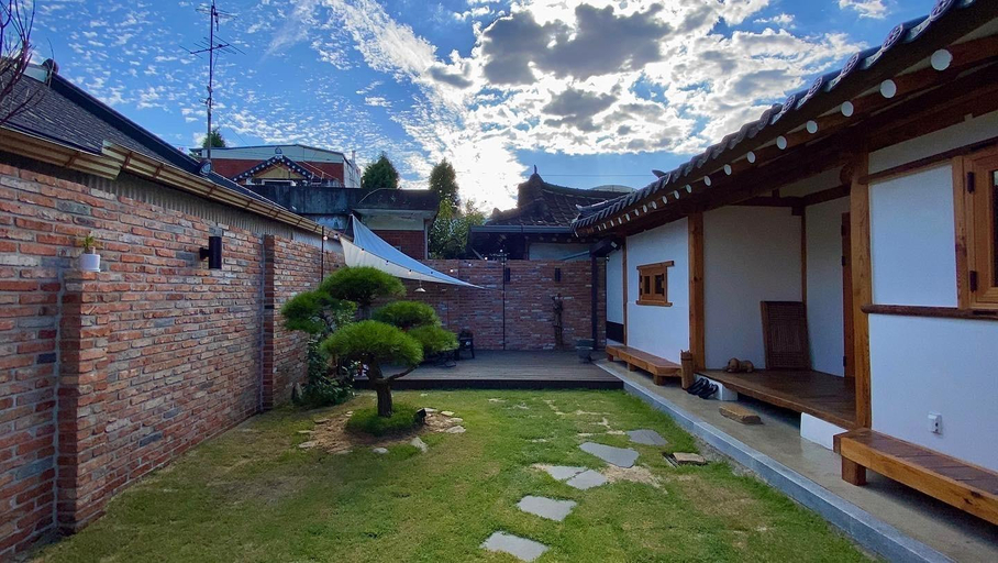 Others 4, Jeonju Daedong Gota, Jeonju