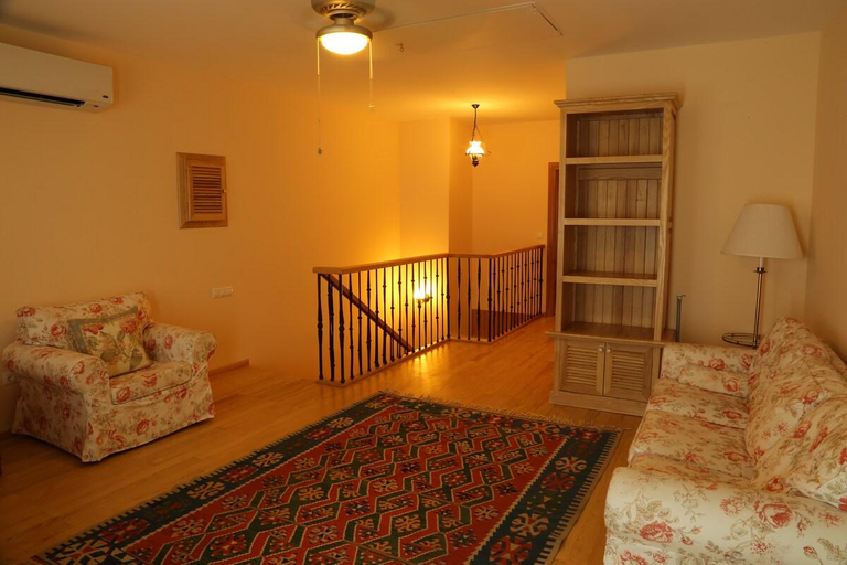 Others 4, Villa Emel, Antalya