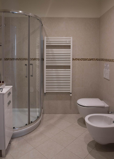 Bathroom 3, Corte del Tintor Apartments, Venezia