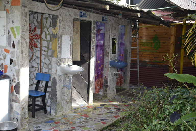 Bathroom, PosadaManduka Eco-Hostel, Villavicencio