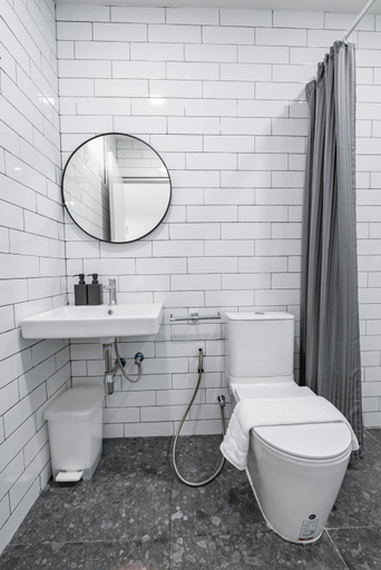 Bathroom 4, Blu Monkey Boutique Bangsaen, Muang Chon Buri