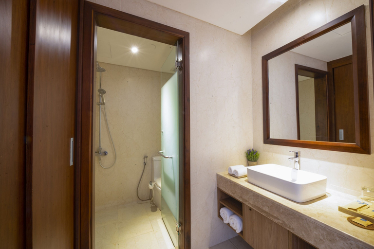 Bathroom 5, Di lusso Boutique Hotel Riverside Danang, Da Nang