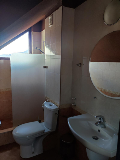 Bathroom, Hotel FAMIL - adults only, Bansko