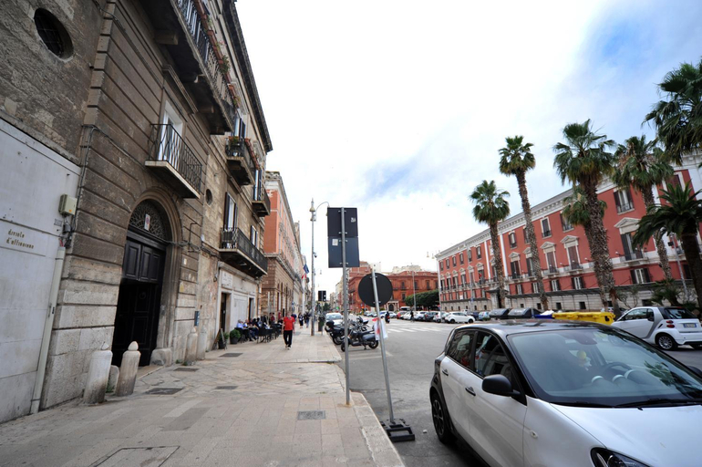 Others 3, Palazzo Ietri Corso Vittorio Emanuele ROOMS, Bari