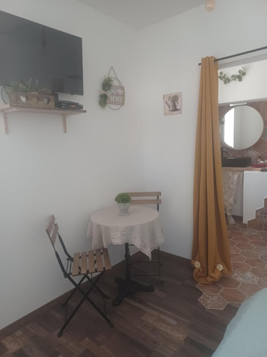 Others 4, Chambre d'hote Au Jardin Le clos des vins d'Anges, Aude
