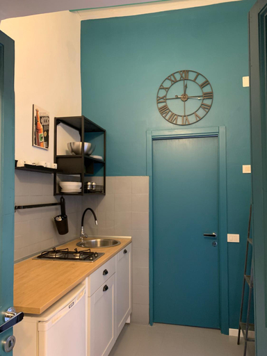 Others 5, Urbana 33, Rome