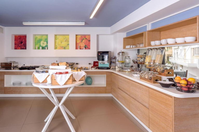 Food & Drinks 5, Iraklion Hotel, Crete
