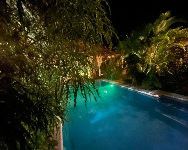 Sport & Beauty 4, The Inner Light Yoga Lodge, Nicoya