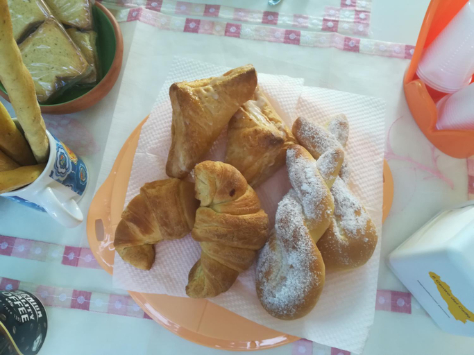Others 4, B&B Ninni, Palermo