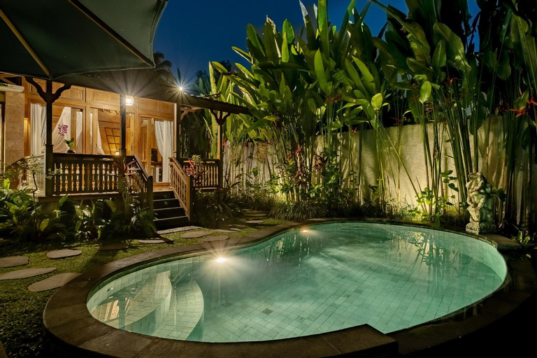 Swimming Pool 1