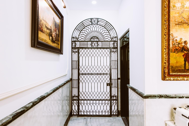 Public Area, Hotel Dona Manuela, Sevilla