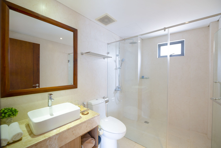 Bathroom 5, Di lusso Boutique Hotel Riverside Danang, Da Nang