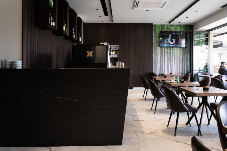 Food & Drinks 4, Emery Hotel, Priština