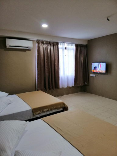 Others 2, Hotel Nawar, Pasir Mas