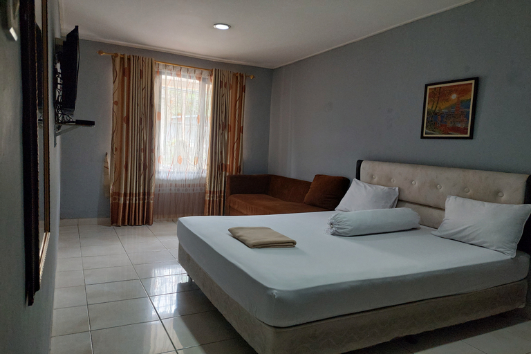 Bedroom 6