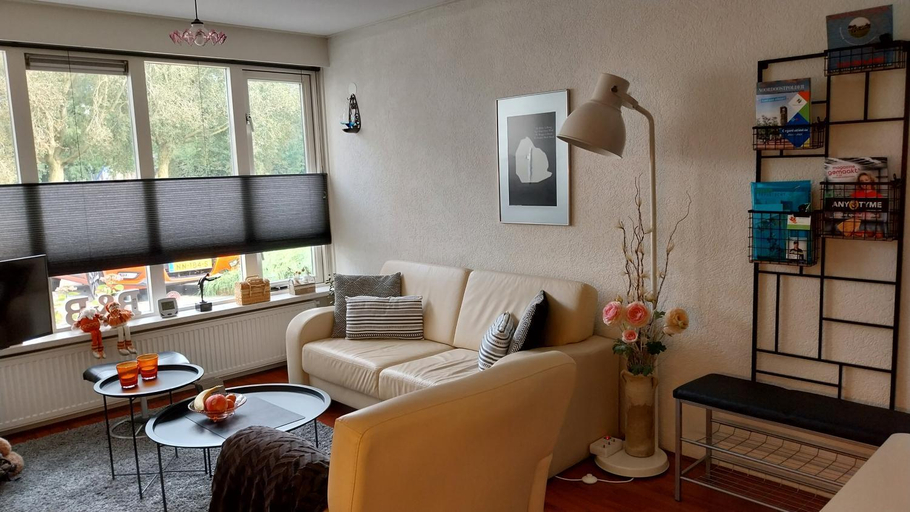 Others 3, Appartement Mijn Ouders Bed en Breakfast Emmeloord, Noordoostpolder