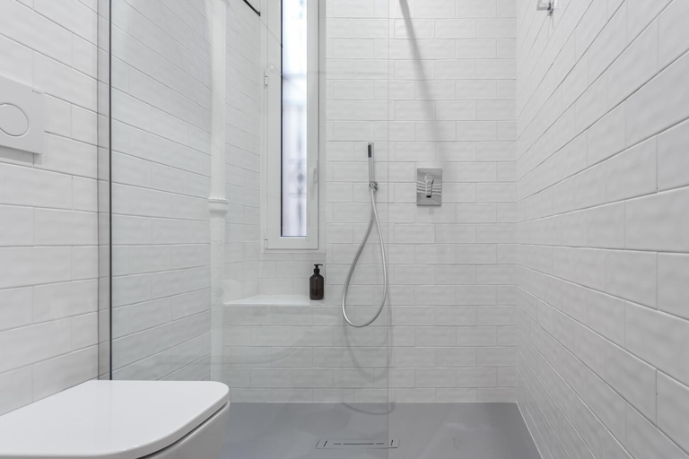 Others 4, Milanofierapartments: Correggio suite, Milano