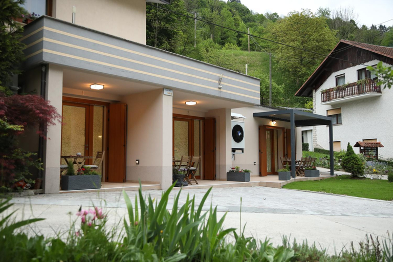 Apartments Slap, Tolmin