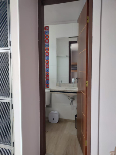 Bathroom 5, Studio Bangalo Belem Hospedagem, Belém