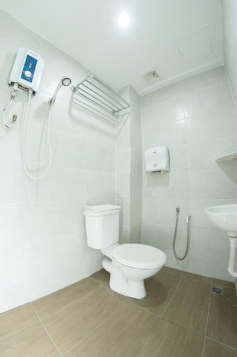 Bathroom 9