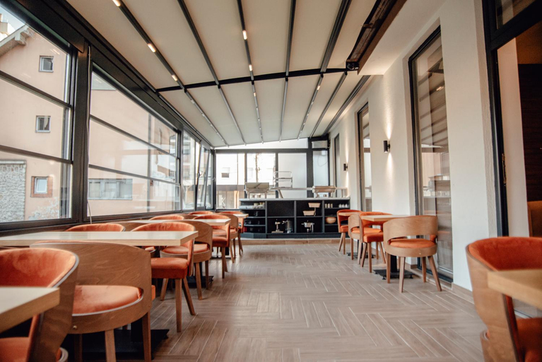 Food & Drinks 5, MK premier, Novi Pazar