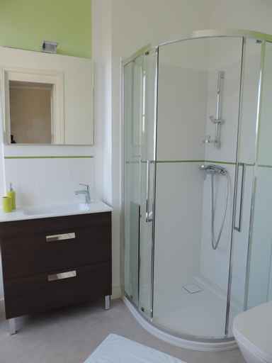 Bathroom 3