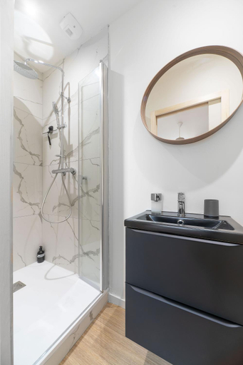 Others 5, Residence Aristide Briand - Appartements design centre ville, Allier
