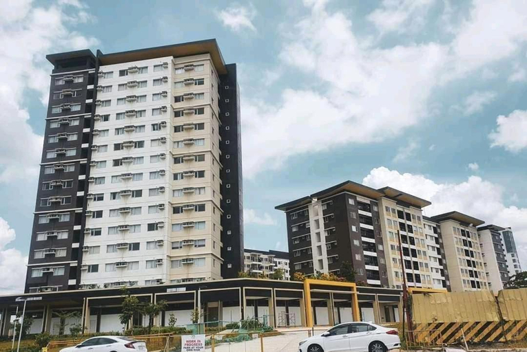 Others 5, AVIDA ATRIA T2- B, near S&R and SM city by Denice, Iloilo City