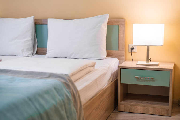 Bedroom 2, Coin Inn, L'vivs'ka