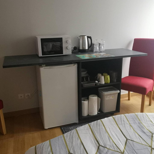 Others 2, Le Pommier Chambre d'hote, Deux-Sèvres