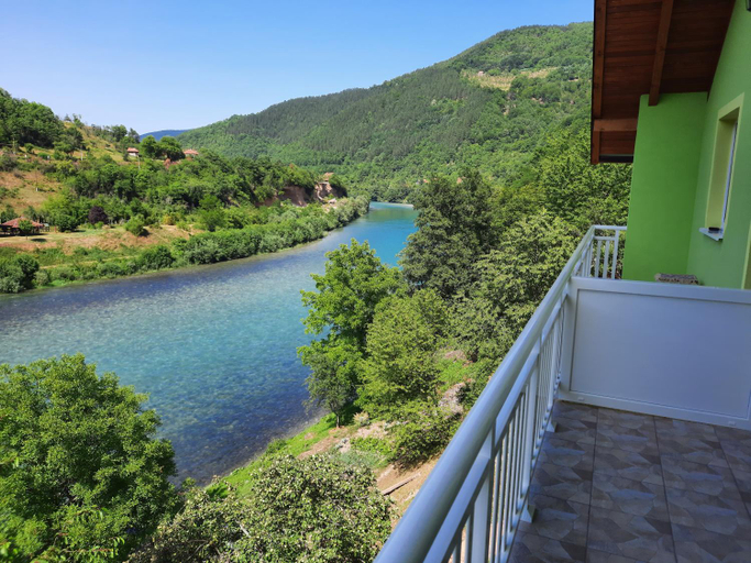 Others 5, Apartmani Vila na Drini, Foča