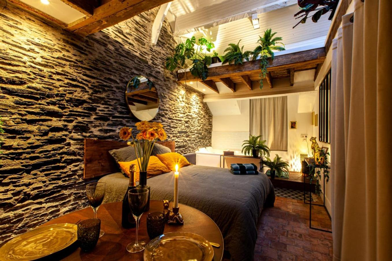 Others 5, Love Room Boheme Les Petits Plaisirs, Maine-et-Loire