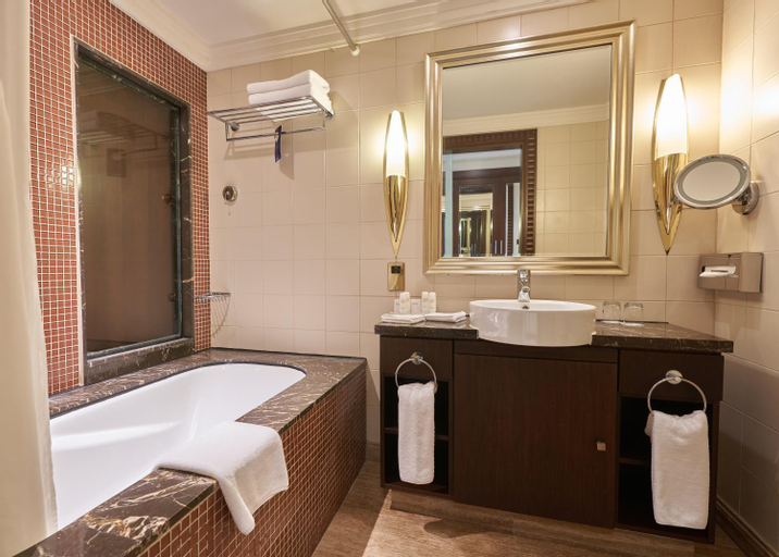 Bathroom 7