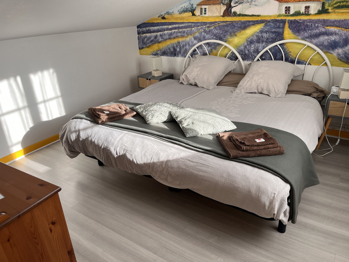 Bedroom 4, CampagnArt, Deux-Sèvres