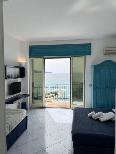 Bedroom 5, Residenza Mare di Sotto Sorrento, Napoli