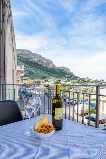 Others 5, B&B Una Terrazza sul Golfo di Sferracavallo, Palermo