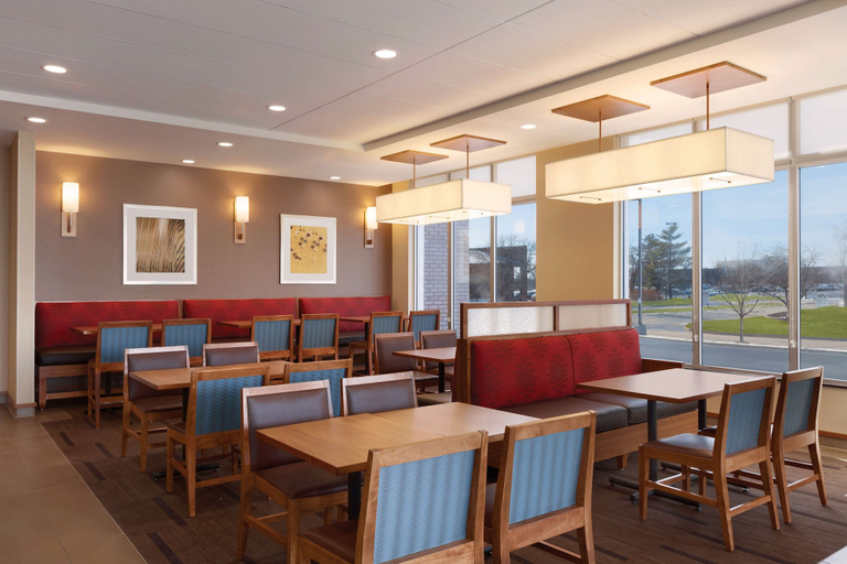 Food & Drinks 5, Hyatt Place St. Louis/Chesterfield, Saint Louis