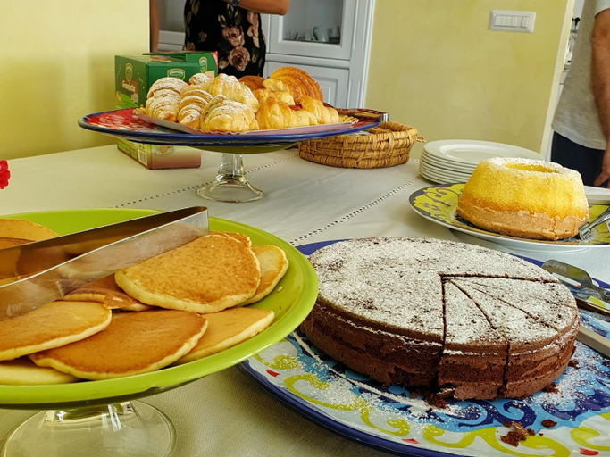 Food & Drinks 5, CASSIODORO SUITE B&B, Catanzaro