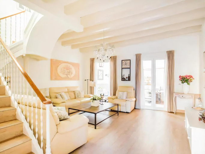Others 3, Sitges Spaces Beach House-4 bedrooms, Large Terrace, Center-Beach, Barcelona