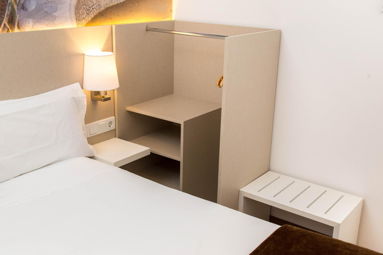 Bedroom 4, Hotel BestPrice Gracia, Barcelona