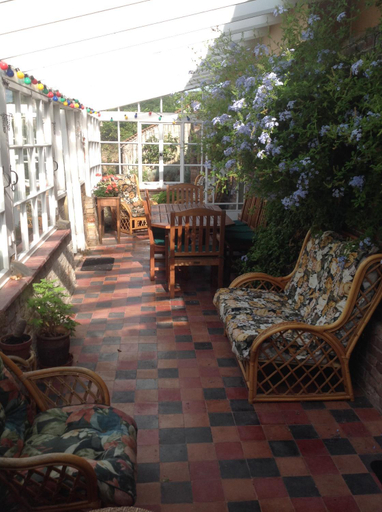 Others 5, Baron's Grange, East Sussex