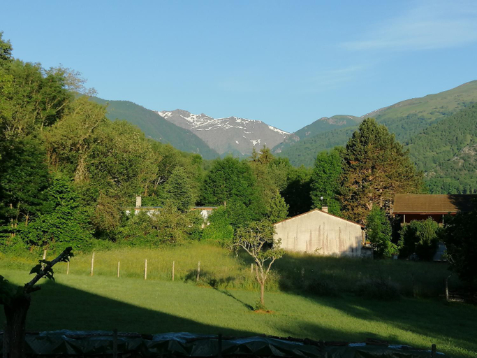 Others 3, A LA JOIE DE VIVRE Chez l'habitant, Ariège