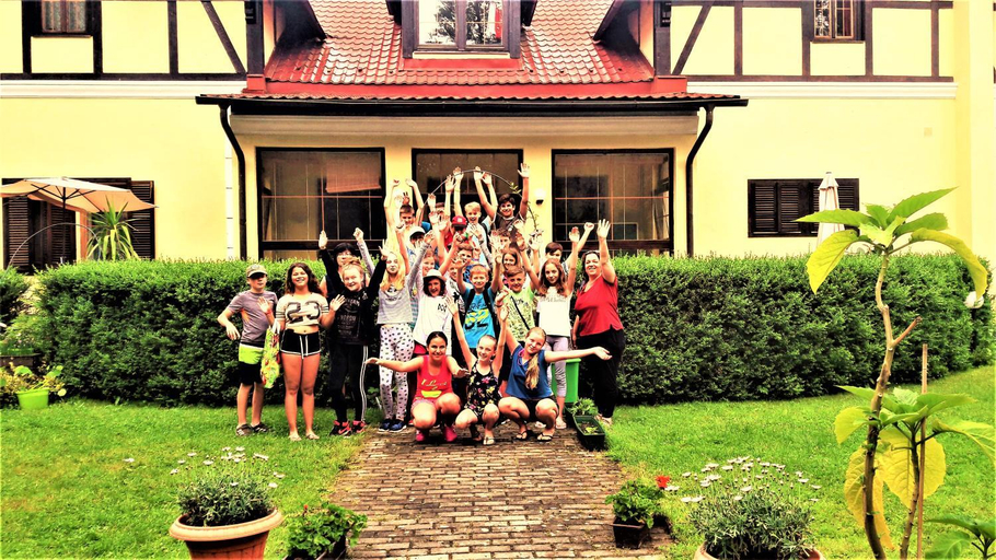 Others 3, Penzion Pod orechom, Turcianske Teplice