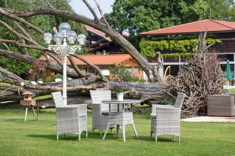 Others 5, Adolphine Garden, Miesbach