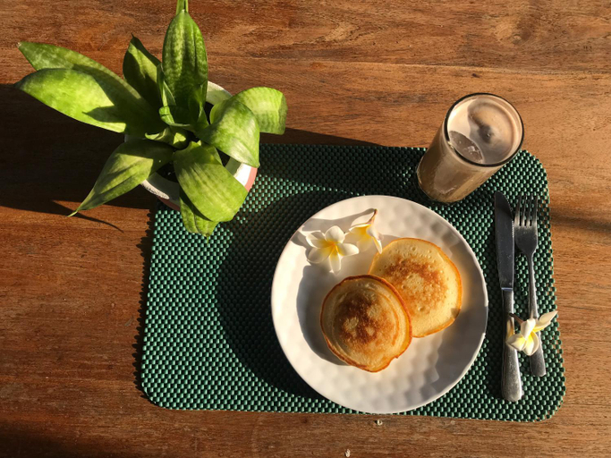 Food & Drinks 5, Kayuna Homestay, Karangasem